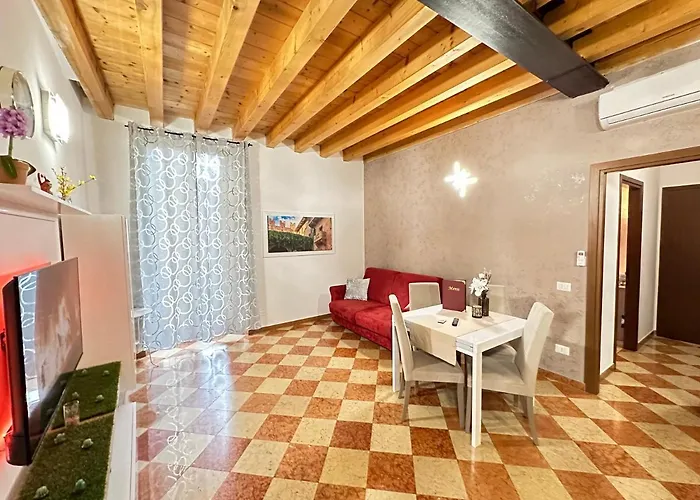 Imperial Mazzini Centro 1 ורונה