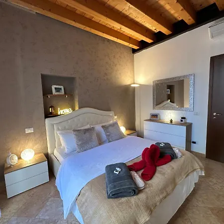 Imperial Mazzini Centro 1 Apartment Verona